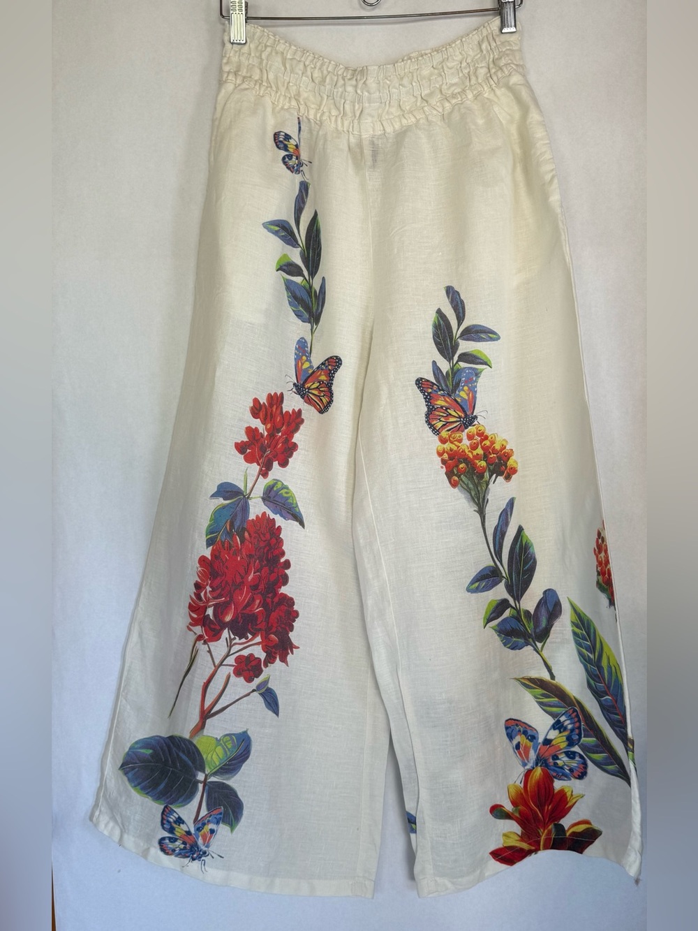 Anthropolgie linen wide leg cropped butterfly pants.